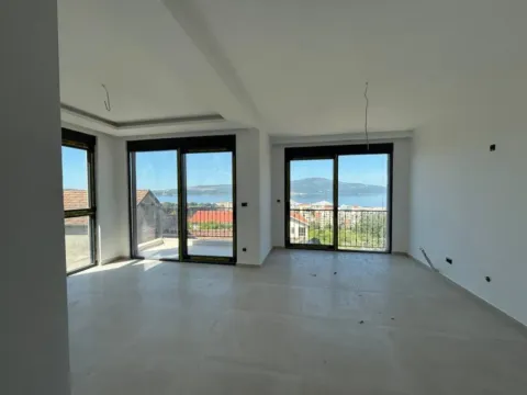 Sale, two bedroom apartment, 76m², Tivat, Crna Gora - image 5
