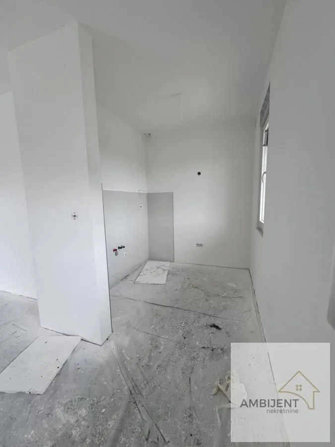 Prodaja, dvosoban stan, 53m², Novi Banovci, Stara Pazova