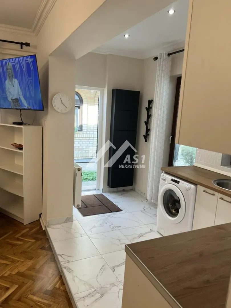 Rent, one bedroom apartment, 30m², Centar, Novi Sad