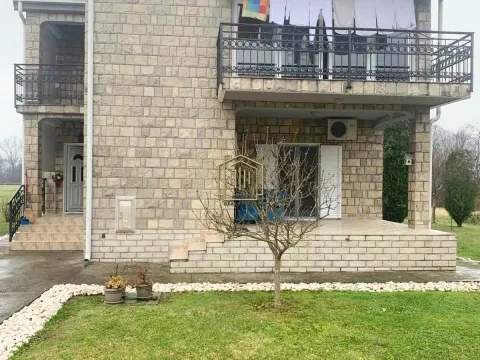 Sale, house, 170m², Martinići, Danilovgrad