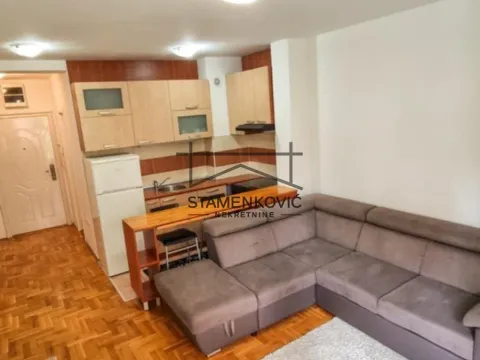 Izdavanje, jednosoban stan, 41m², Detelinara, Novi Sad Sve Podlokacije - image 3