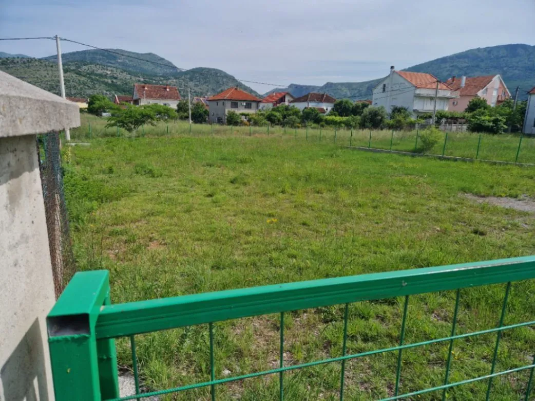 Prodaja, plac, 655m², Doljani, Podgorica