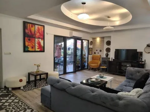 Rent, house, 115m², Zabjelo, Podgorica