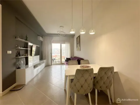 Prodaja, jednosoban stan, 54m², Dobrota, Kotor - image 2