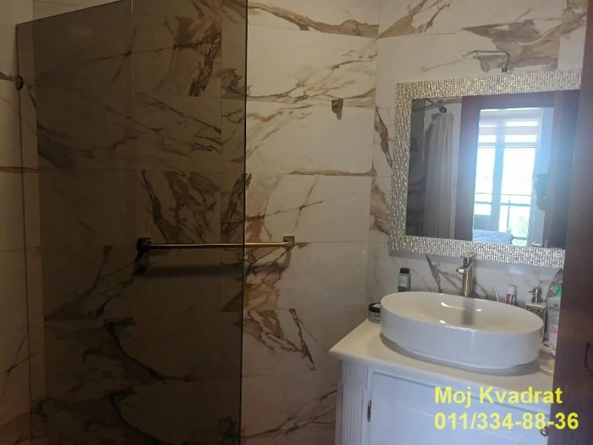 Prodaja, trosoban stan, 92m², Novi Banovci, Stara Pazova