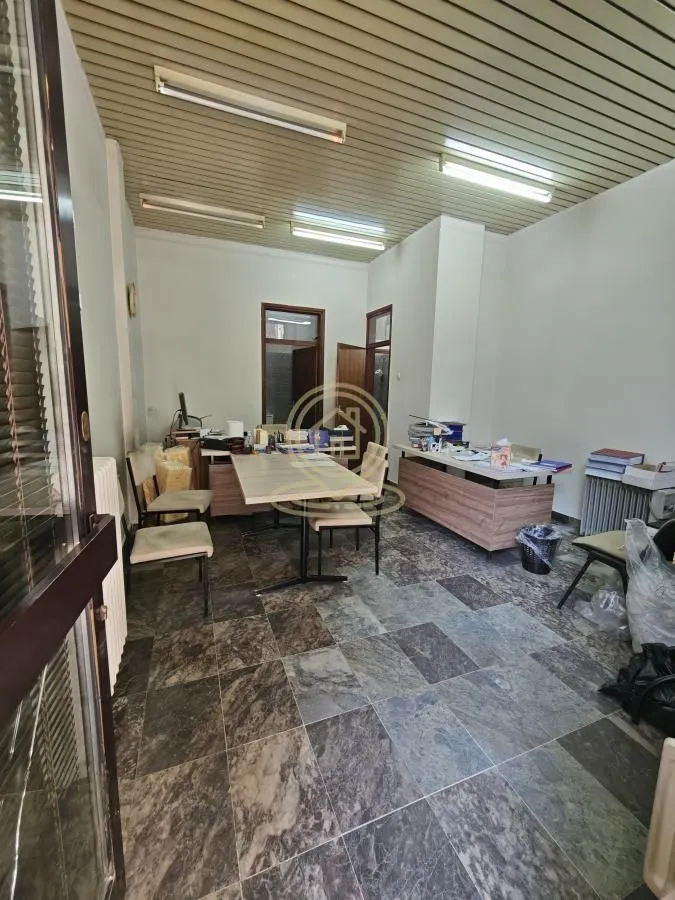 Sale, office space, 30m², Palilula, Niš
