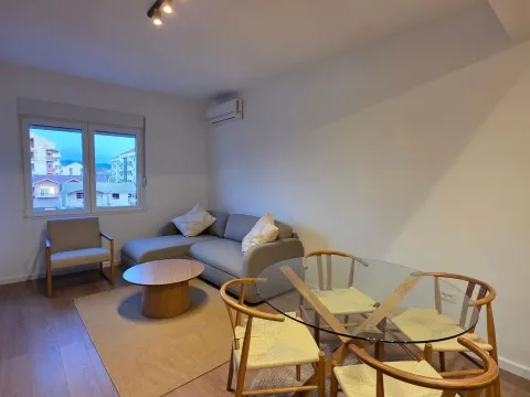 Izdavanje, jednosoban stan, 47m², Zabjelo, Podgorica - image 2