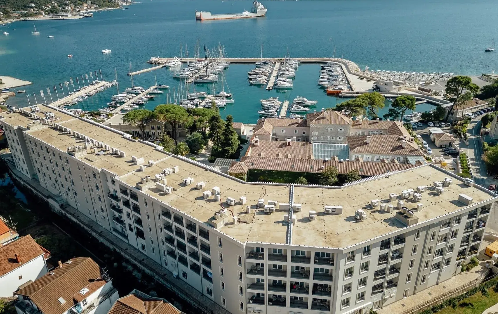 Prodaja, jednosoban stan, 81m², Kotor, Crna Gora