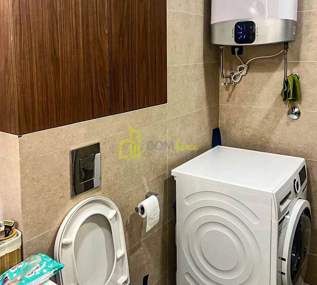 Prodaja, jednosoban stan, 70m², Tivat, Crna Gora
