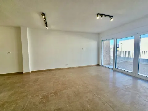 Prodaja, dvosoban stan, 75m², Đuraševići, Tivat - image 3