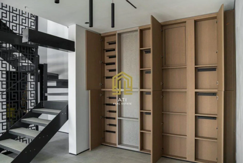Prodaja, kuća, 230m², Tudorovići, Budva
