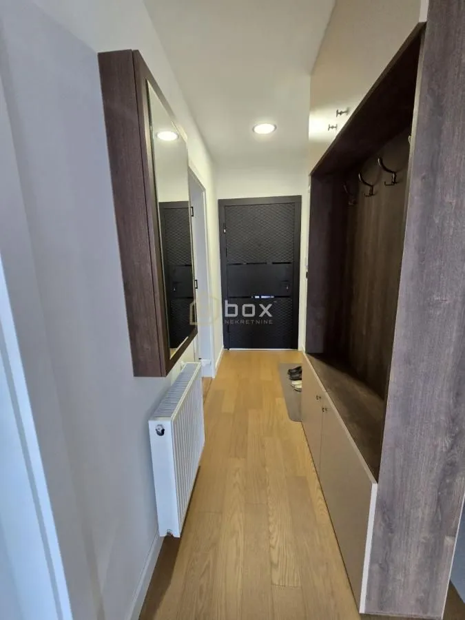 Izdavanje, jednosoban stan, 40m², Medijana, Niš