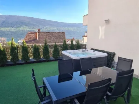 Sale, one bedroom apartment, 79m², Đenovići, Herceg Novi - image 7