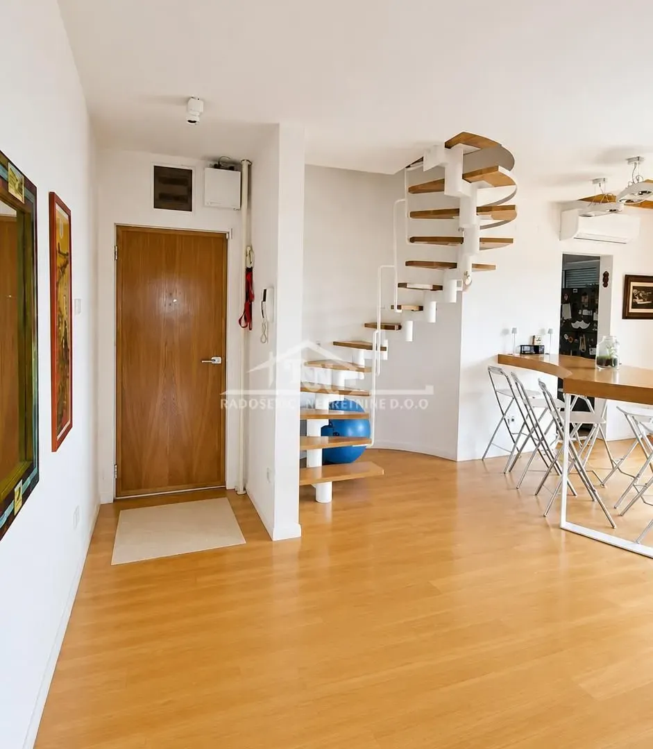 Sale, four bedroom apartment, 127m², Autokomanda, Voždovac Sve Podlokacije