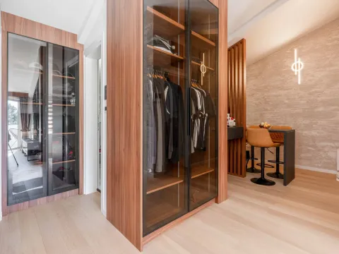 Sale, two bedroom apartment, 81m², Petrovac, Budva - image 14