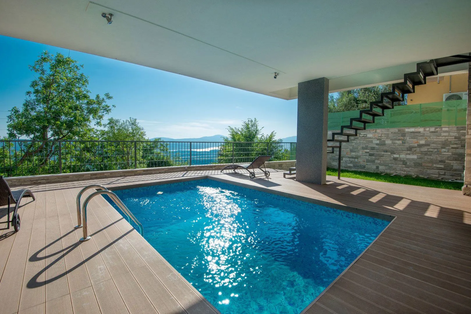 Sale, house, 310m², Kavač, Kotor