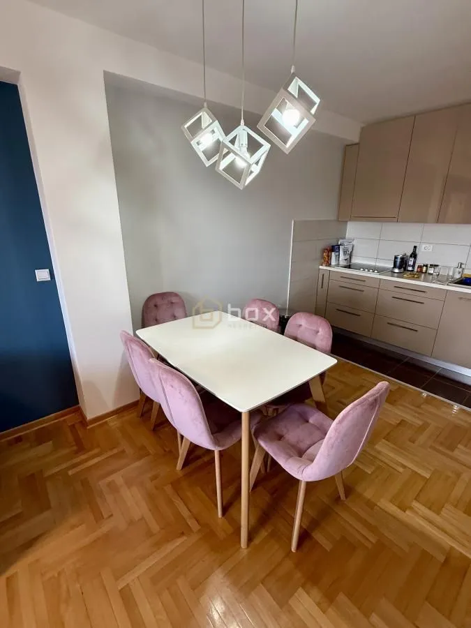 Prodaja, dvosoban stan, 67m², Palilula, Niš