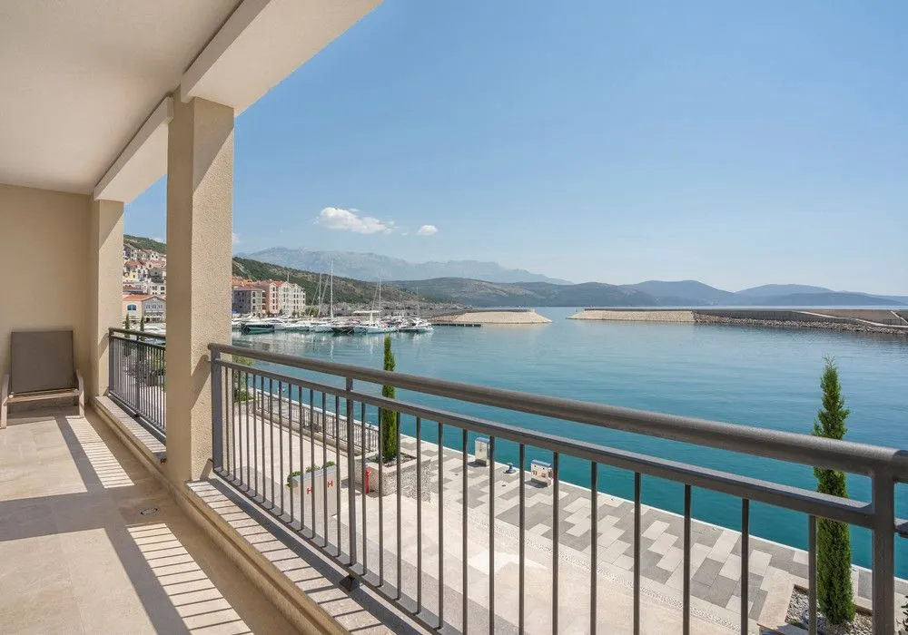 Sale, apartment, 70m², Luštica, Herceg Novi