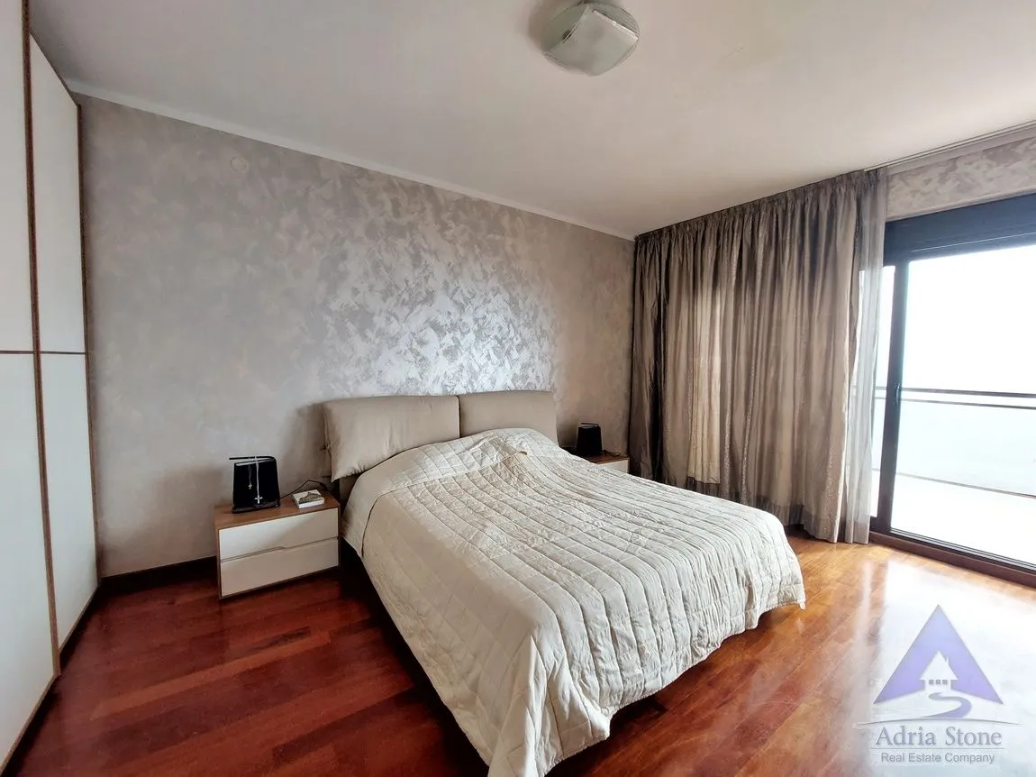 Sale, one bedroom apartment, 78m², Komoševina, Budva