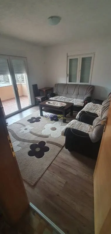Prodaja, kuća, 184m², Podgorica, Crna Gora