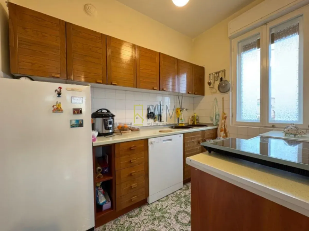 Prodaja, dvosoban stan, 86m², Momišići, Podgorica