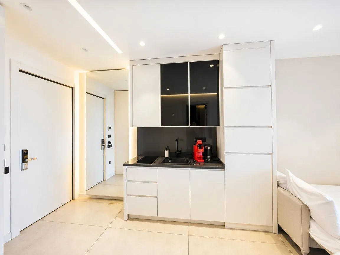 Sale, one bedroom apartment, 44m², Bečići, Budva