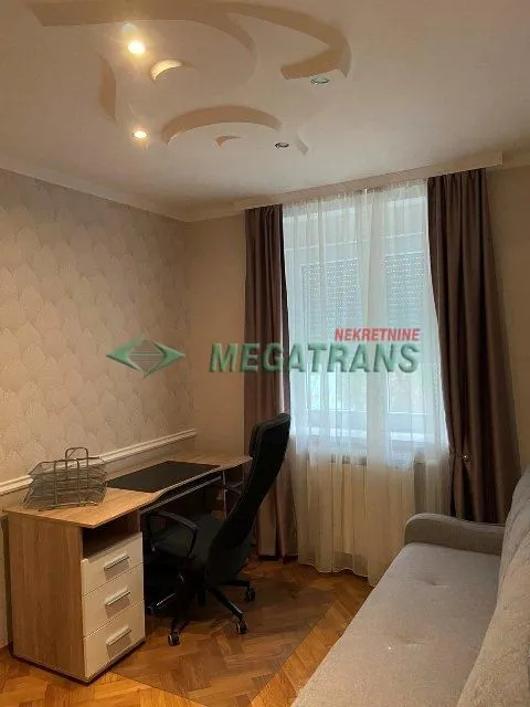 Rent, four bedroom apartment, 130m², Grbavica, Novi Sad Sve Podlokacije