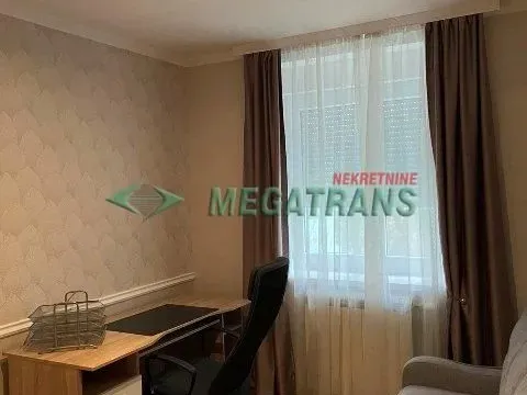 Izdavanje, četvorosoban stan, 130m², Grbavica, Novi Sad Sve Podlokacije - image 11