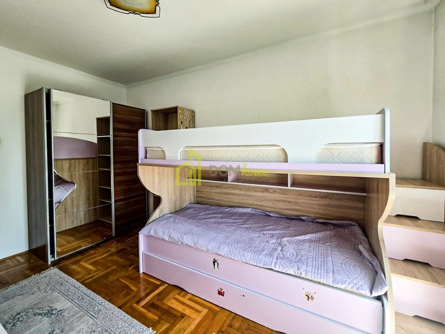 Prodaja, trosoban stan, 106m², Krivi Most, Podgorica