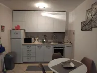 Izdavanje, jednosoban stan, 45m², City Kvart, Podgorica - image 2