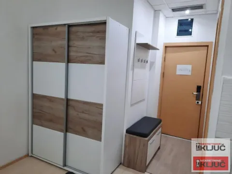 Izdavanje, garsonjera, 21m², Novo naselje, Novi Sad - image 6