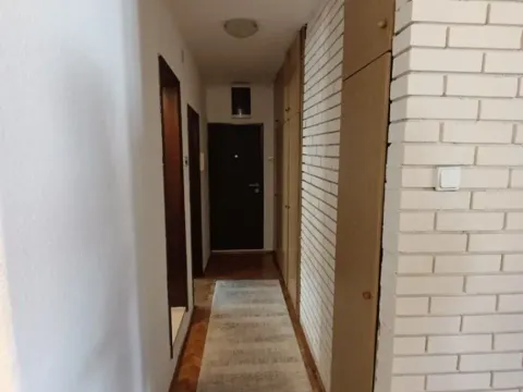 Prodaja, dvosoban stan, 75m², Centar, Podgorica - image 9