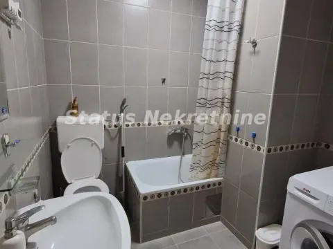 Izdavanje, trosoban stan, 56m², Salajka, Novi Sad Sve Podlokacije - image 9