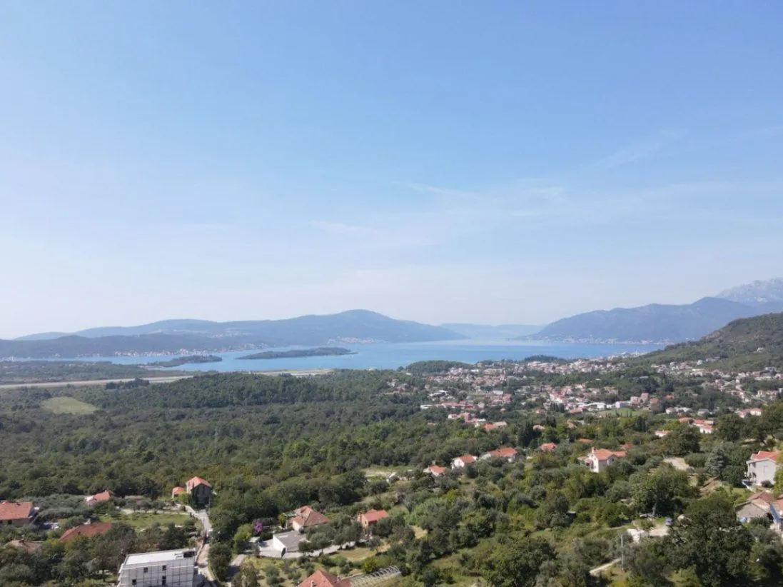 Prodaja, dvosoban stan, 126m², Tivat, Crna Gora