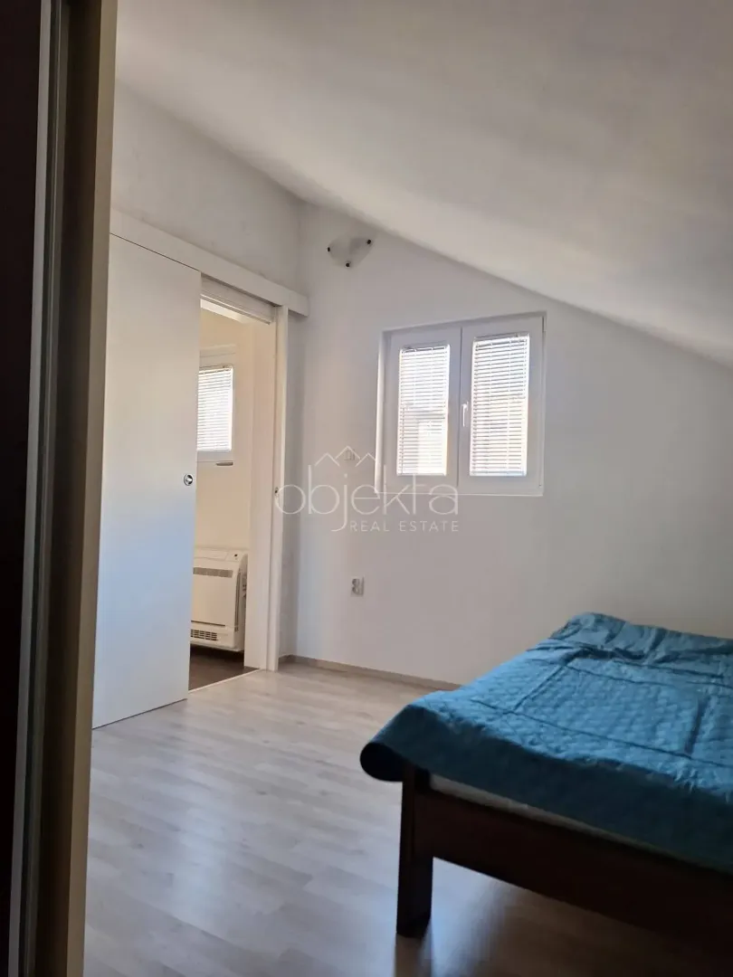 Rent, two bedroom apartment, 80m², Tivat, Crna Gora