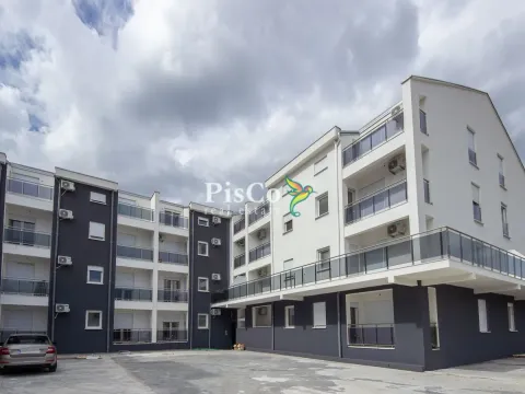 Prodaja, dvosoban stan, 63m², Zagorič, Podgorica - image 1