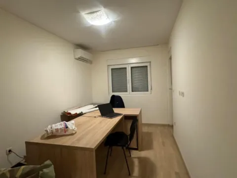 Prodaja, dvosoban stan, 68m², City Kvart, Podgorica - image 9