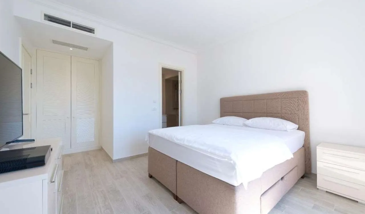 Prodaja, dvosoban stan, 118m², Luštica Bay, Tivat