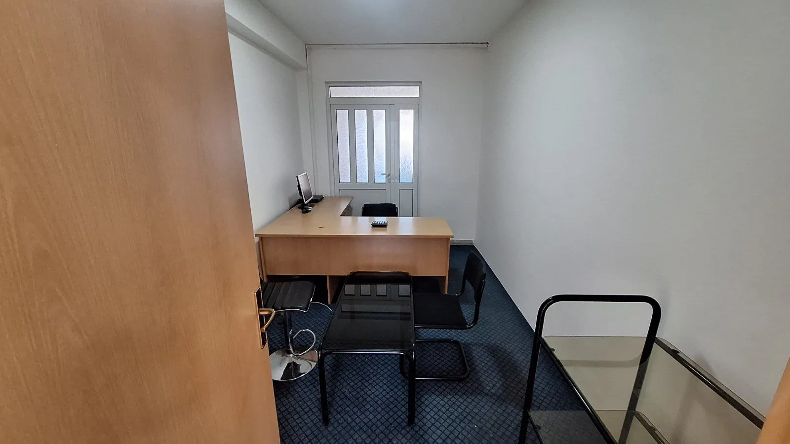 Rent, office space, 110m², Stari Aerodrom, Podgorica