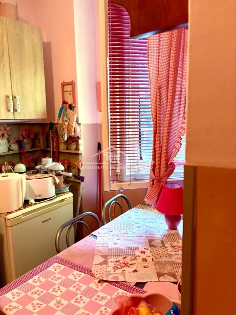 Sale, two bedroom apartment, 54m², Petlovo Brdo, Beograd
