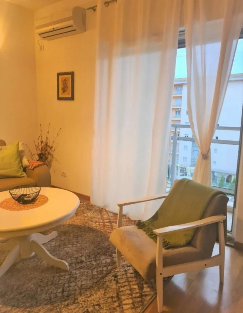 Rent, one bedroom apartment, 53m², City Kvart, Podgorica