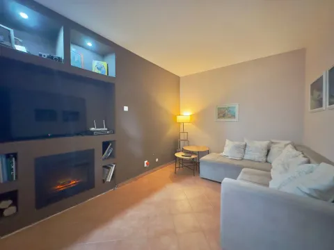 Sale, two bedroom apartment, 65m², Seljanovo, Tivat - image 8