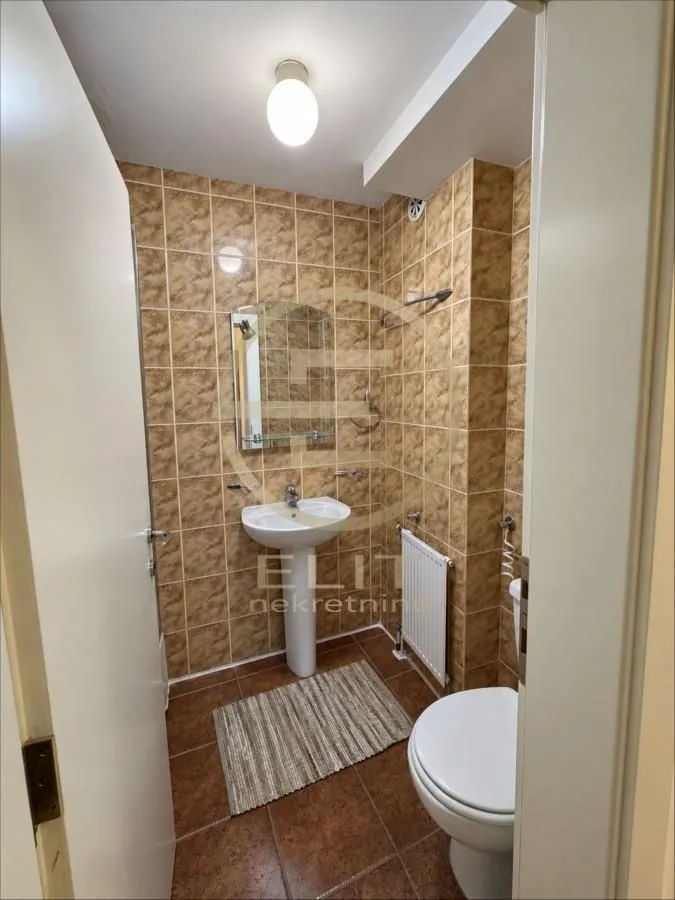 Izdavanje, stan, 30m², Grbavica, Novi Sad Sve Podlokacije