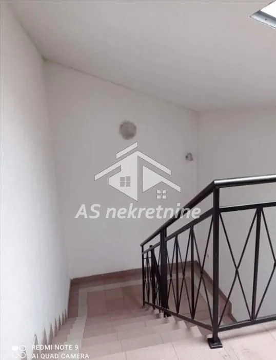 Sale, three bedroom apartment, 133m², Cvetkova Pijaca, Zvezdara Sve Podlokacije