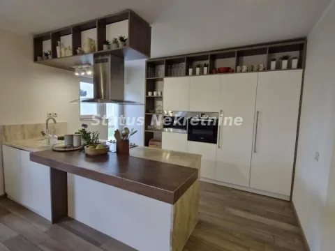 Prodaja, kuća, 310m², Klisa, Novi Sad Sve Podlokacije - image 3