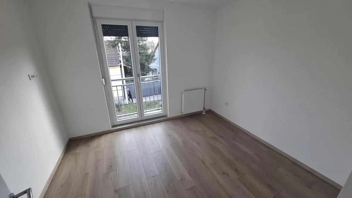 Izdavanje, četvorosoban stan, 88m², Telep, Novi Sad Sve Podlokacije