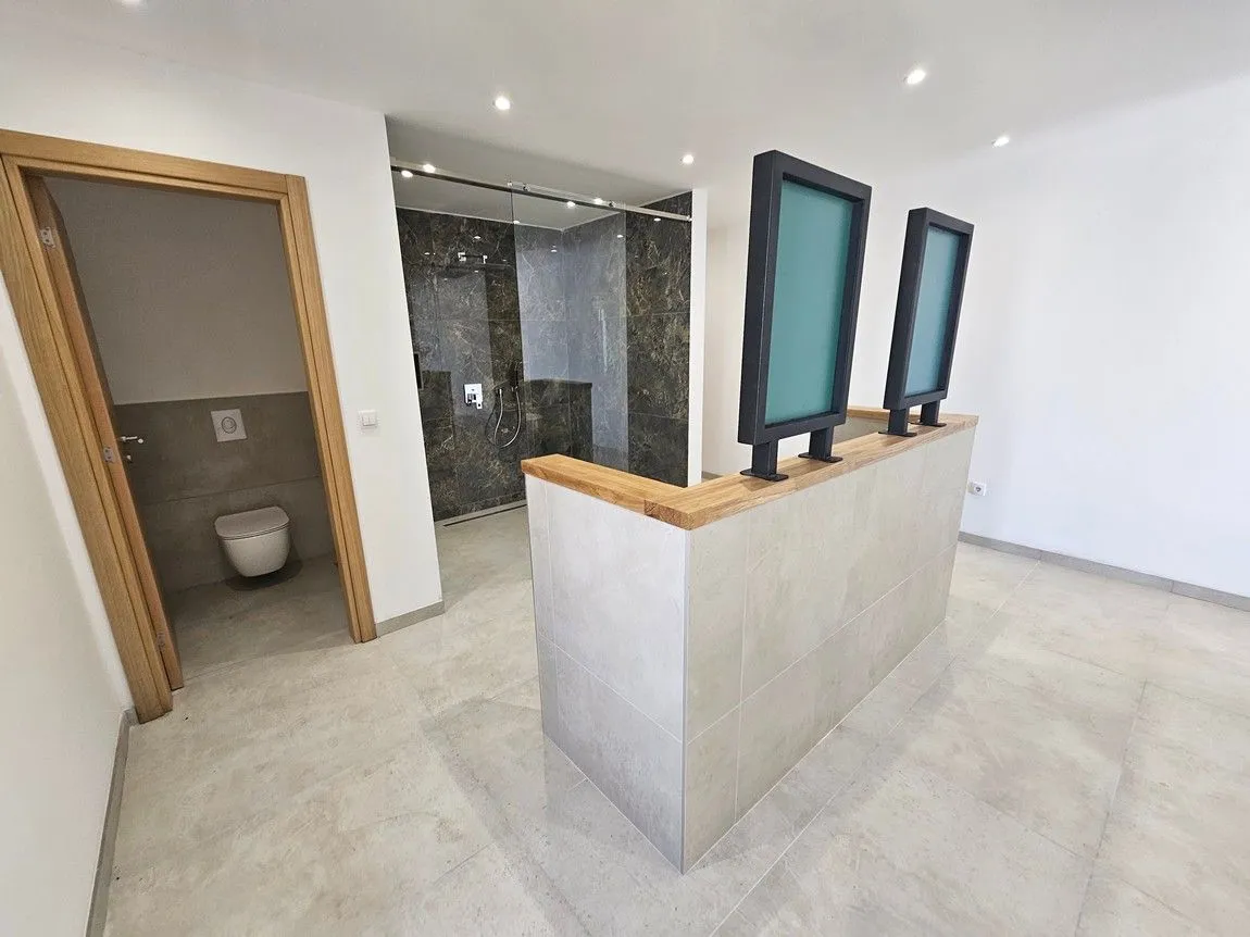 Sale, house, 430m², Blizikuće, Budva