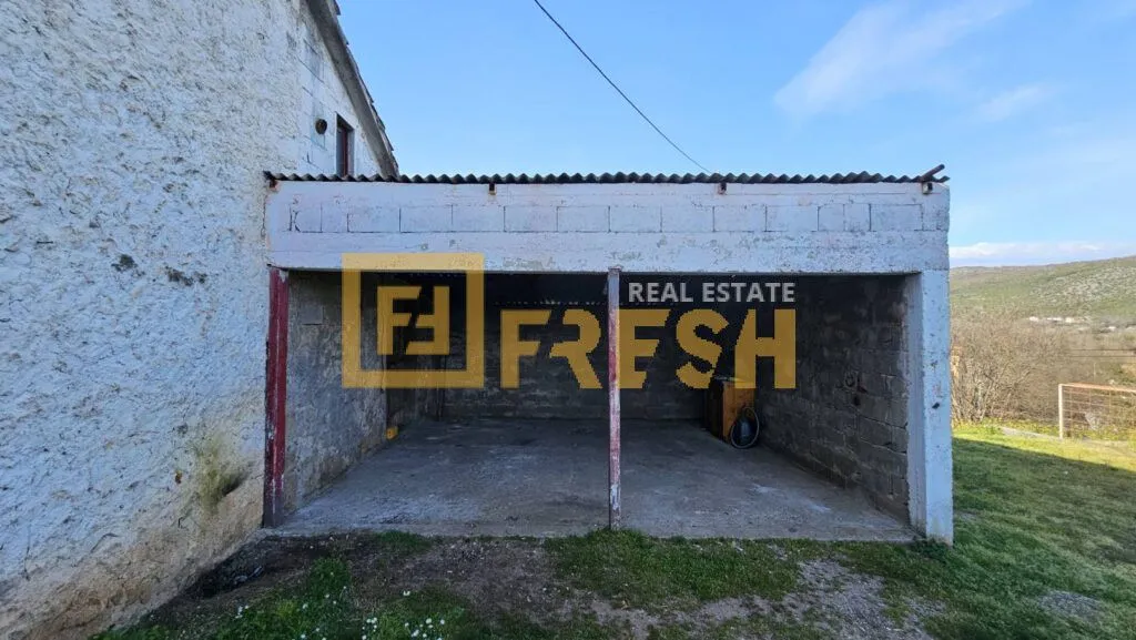Prodaja, kuća, 80m², Beri, Podgorica