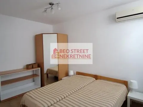 Prodaja, trosoban stan, 61m², Stari Grad, Beograd - image 7