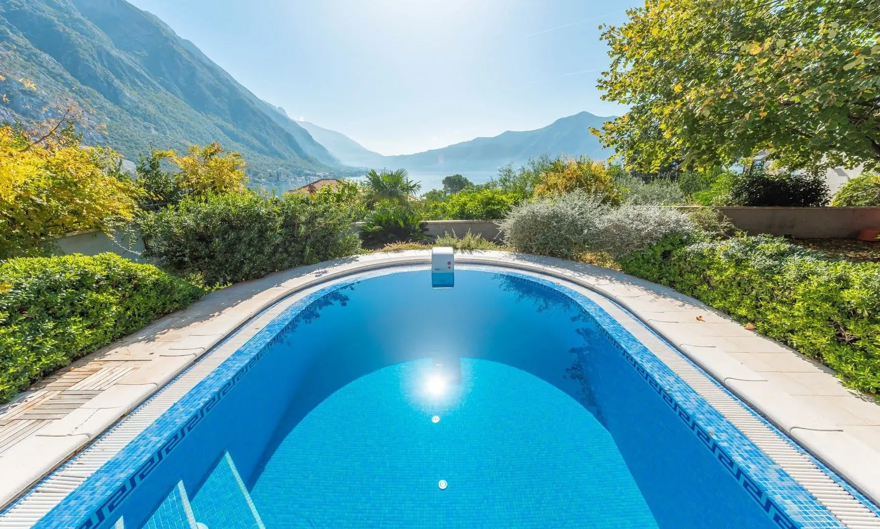 Sale, house, 305m², Orahovac, Kotor